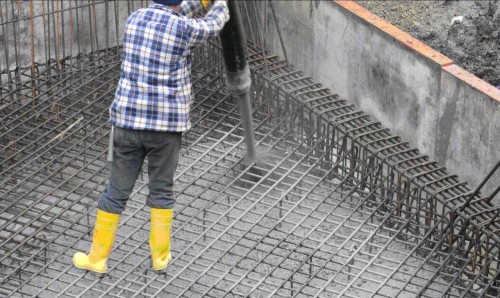 Противоморозная добавка в бетон: разновидности, преимущества, применение