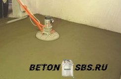 Два метода затирки бетона